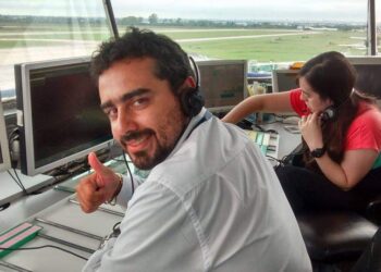 ATE saluda a los Controladores Aéreos en su día