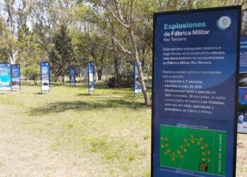 Acto homenaje por el atentado en la Fábrica Militar