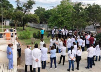 Contundente Paro del Personal de Salud en los hospitales provinciales