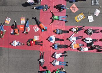 ATE Córdoba se movilizó junto a la Multisectorial de la Salud en el Centro de Córdoba