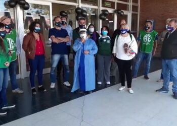 “Ni personal, ni camas, ni colchones”: la dramática situación del Hospital de Niños de Córdoba