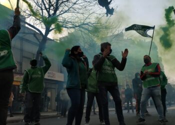 ATE Córdoba se movilizó al Ministerio de Trabajo de Nación esta mañana