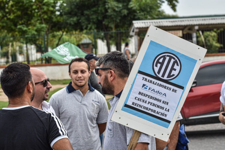 A dos años de la asunción de Iriondo en FADEA: reincorporación ¡ya! del personal despedido por el macrismo