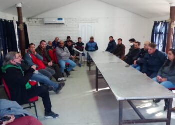 Asamblea aprueba elegir nuevos delegados de ATE en la Guarnición Aérea Córdoba