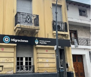 Migraciones: una semana con guardias mínimas por la falta de seguridad en el edificio
