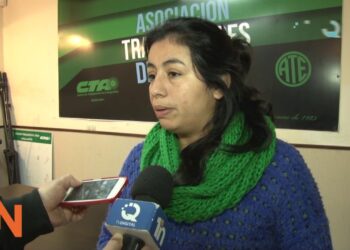 Rafaela Alcoba: “Transitamos 40 años de democracia y tenemos trabajadores imputados por protestar”