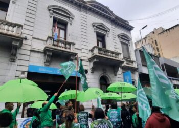 SENAF se movilizó al Ministerio de Justicia y exigió el fin de las persecuciones