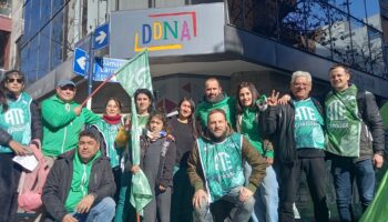 SENAF: ATE se movilizó a la Defensoría de las niñeces y juventudes y reclamó terminar con la precarización laboral