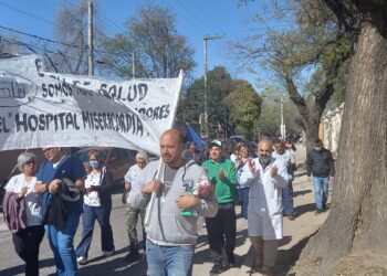 ATE Salud: el Hospital Misericordia salió a la calle por aumento salarial