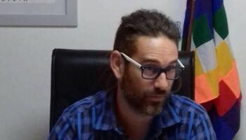 Villa Ciudad Parque: Municipales responden campaña de agravios del Jefe Comunal Pablo Riveros