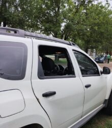 Atacan un vehículo de ATE en Anisacate durante una protesta y se instala el clima de violencia en la localidad