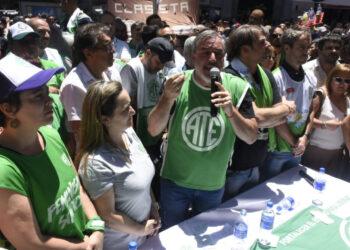 ATE se moviliza mañana en todo el país contra el despido de 7.000 trabajadores en el Estado