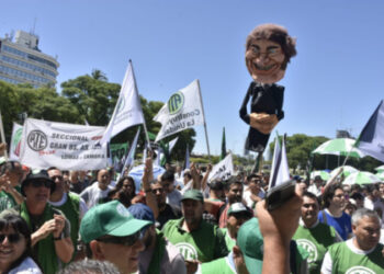 ATE se movilizó en todo el país contra el ajuste y los despidos