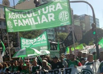 Repudio al anuncio de cierre de Agricultura Familiar y replica a las mentiras del Presidente Milei