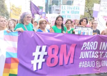 8 de marzo en Córdoba: ATE se hizo sentir en defensa de lxs estatales y lo público
