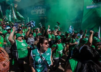 En defensa del empleo público: repudio a la Ley de Bases