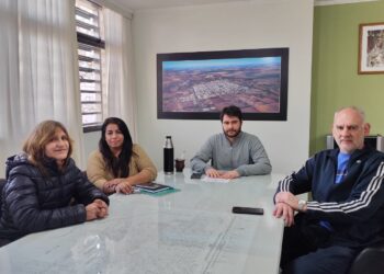 ATE se reunió con el Presidente de la Comunidad Regional Rio Cuarto: es necesario un aumento salarial de urgencia de las auxiliares escolares