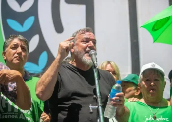 ATE exige a Milei la reapertura de las paritarias ante de fin de año y una recomposición salarial de emergencia