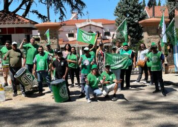 ATE realizó una actividad en La Falda en defensa de las y los trabajadores despedidos del hotel IOSFA