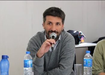 Convocamos a una charla informativa virtual en defensa del derecho a la salud