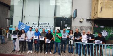 Masiva concentración de gremios de Córdoba frente al Ministerio de Trabajo para respaldar la defensa de la Agencia Territorial
