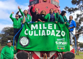 ATE y la CTA-A Córdoba repudian la presencia de Milei en un ejercicio militar con fuerzas yankis