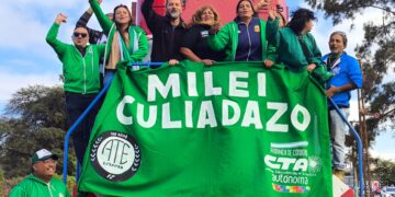 ATE y la CTA-A Córdoba repudian la presencia de Milei en un ejercicio militar con fuerzas yankis