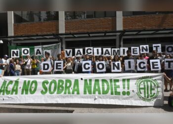 CONICET: el Gobierno de Milei prevé 379 despidos de forma inminente