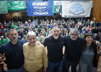 Encuentro del FreSU con Aguiar, Yofra y Furlan rebalsó el auditorio de Luz y Fuerza