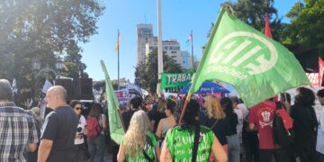 Nueva semana de plan de lucha en PAMI, mañana ruidazo en Córdoba desde las 9 sin atención al publico y paro en Río Cuarto
